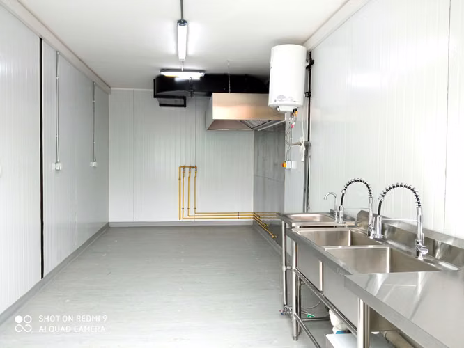Arriendo Cocinas / Dark Kitchen / Dresden (170298)