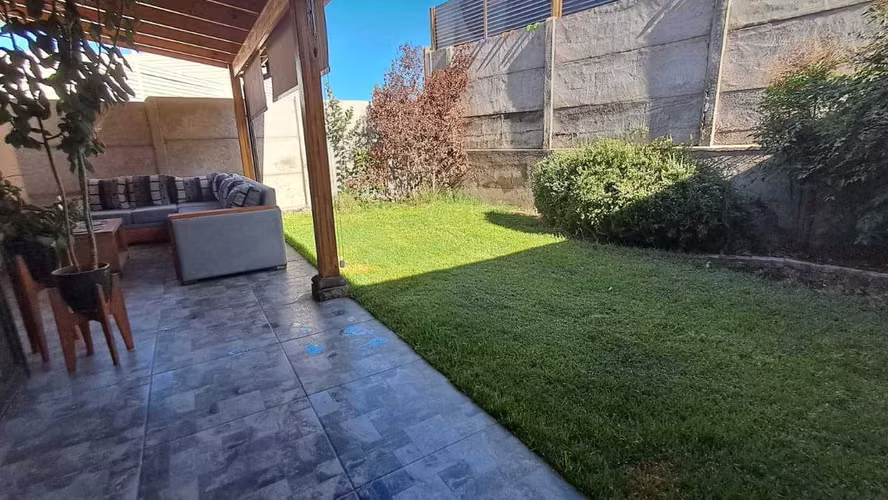 Moderna casa con calidad de vida (170285)