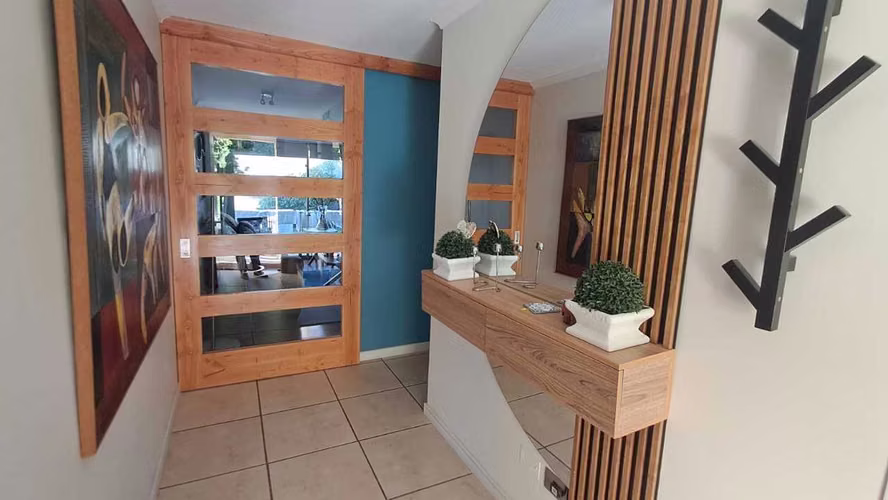 Moderna casa con calidad de vida (170285)