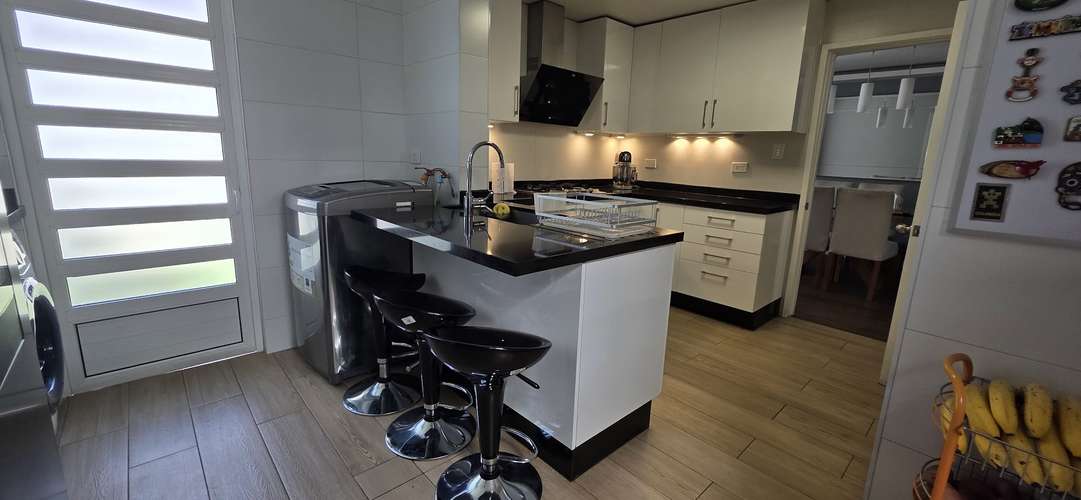 LA FLORIDA IMPECABLE CASA 3 PISOS Y REMODELADA - Imagen 8