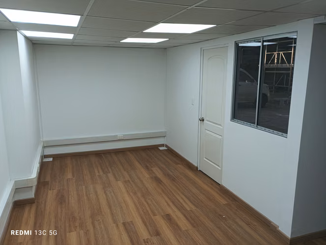 Construcciones y remodelaciones  de casas , departamentos , bodegas etc  .