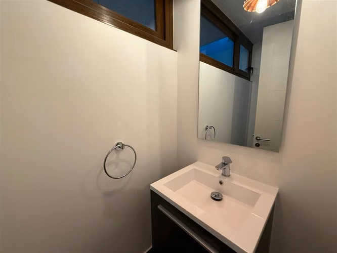 Venta Casa Mediterránea un piso en Santa Elena Chicureo