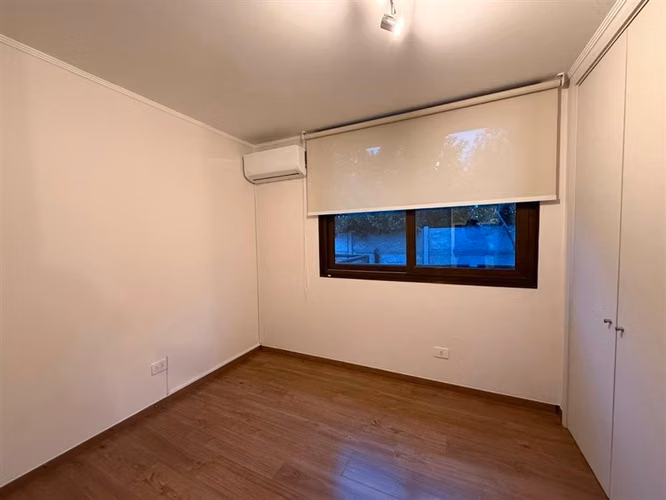 Venta Casa Mediterránea un piso en Santa Elena Chicureo