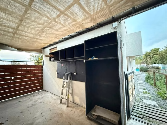 Venta Casa Mediterránea un piso en Santa Elena Chicureo