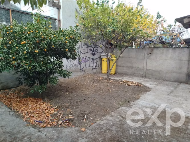Casa en venta de 3 dorm. en Macul Metro Pedreros
