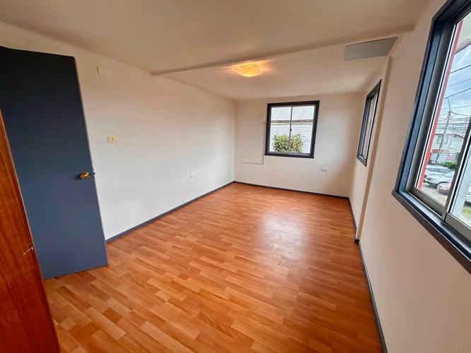 Amplia Casa en Venta, Valdivia  (170337)