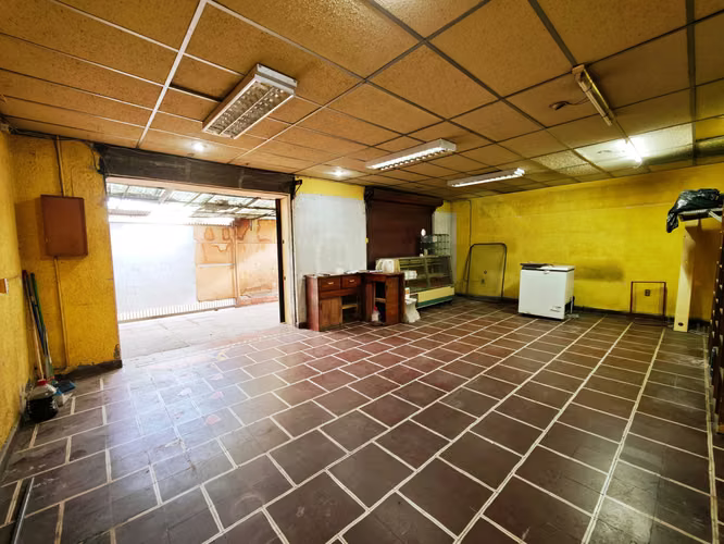 Local comercial y casa en Pedro Aguirre Cerda (170352) - Imagen 10
