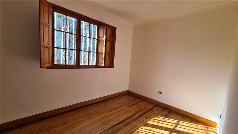 Local Comercial Arriendo San Miguel. Lo Vial. Casa Esquina.