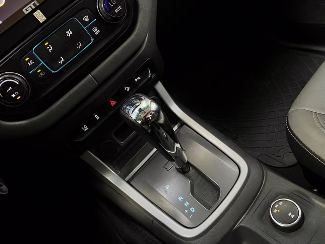 CHEVROLET COLORADO DCAB 4X4 2.8 AT LTZ