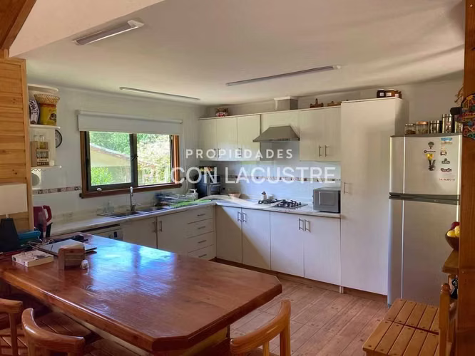 VENDEN 2 CABAÑAS EN PARCELA VILLARRICA (170410)