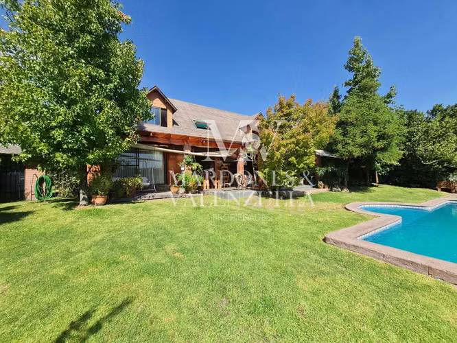 OFERTA FINAL! amplia casa de 6D5B, Peñalolén (170366)