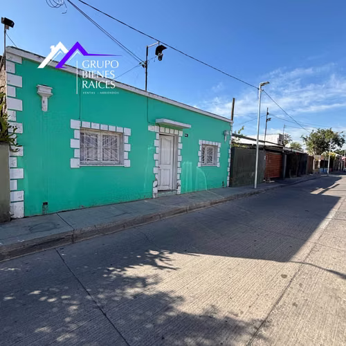 Casa en La Cisterna 5D 1B  (170364)