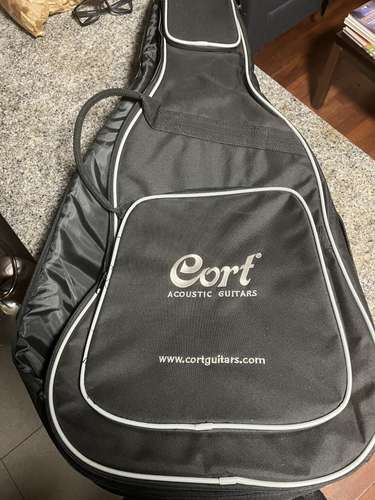 Guitarra electroacustica cort