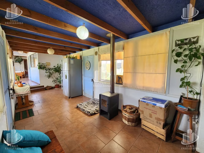 VENTA DE PARCELA CON CASA EN MAULE, 7 MIN DE TALCA (APTA HIPOTECARIO)