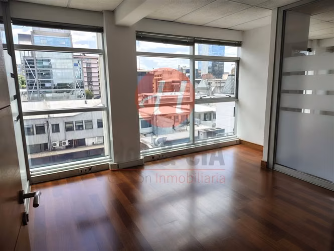 Oficina en Arriendo Centro de Temuco 250 m Planta Libre, 7B