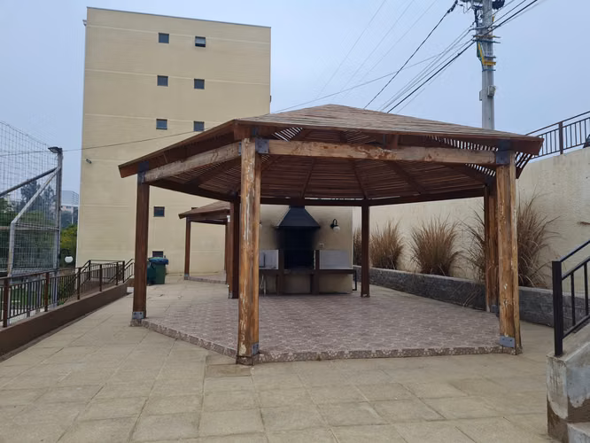 DEPARTAMENTO EN 4° PISO, 2 DORMITORIOS,  1 BAÑO Y ESTACIONAMIENTO. GASTOS COMUNES INCLUIDOS