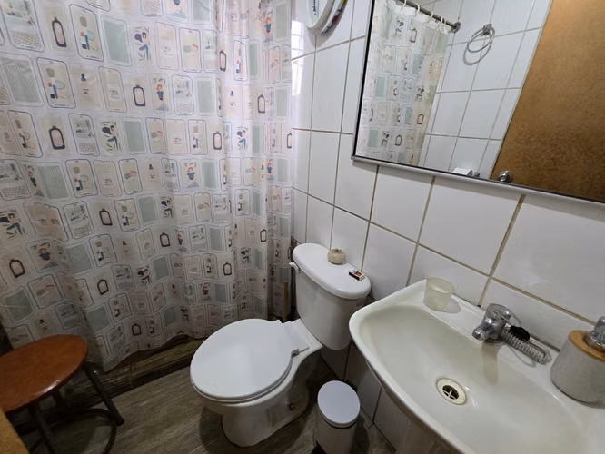 Terreno Urbano de 2,5 Ha con Orilla de Río y 3 Construcciones