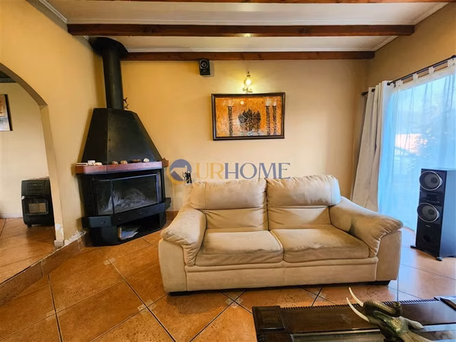Casa en venta de 5 dorm. en Melipilla