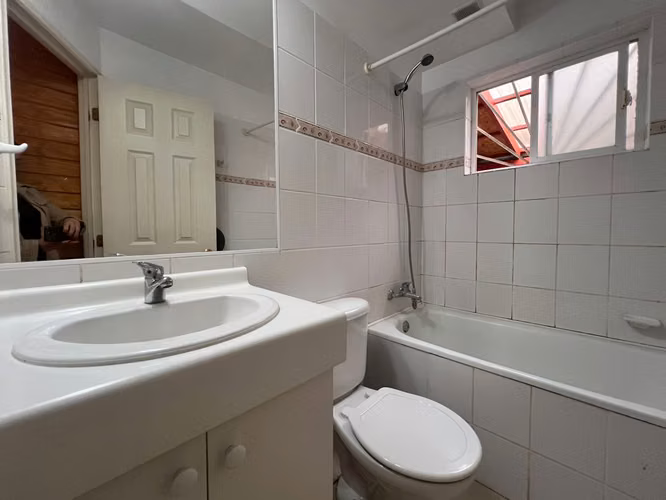 CASA 3D/2B + 2 EST + 1 BOD SECTOR ALTAVISTA