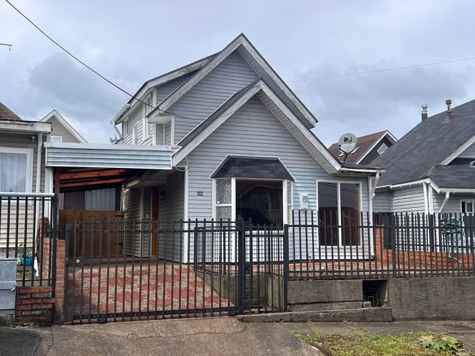 CASA 3D/2B + 2 EST + 1 BOD SECTOR ALTAVISTA