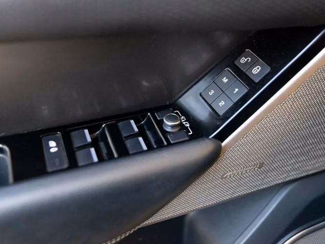 Land Rover Range Rover Velar P380 2018