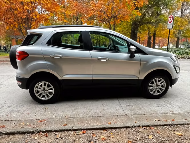 FORD Ecosport SE MT5 AÑO 2021