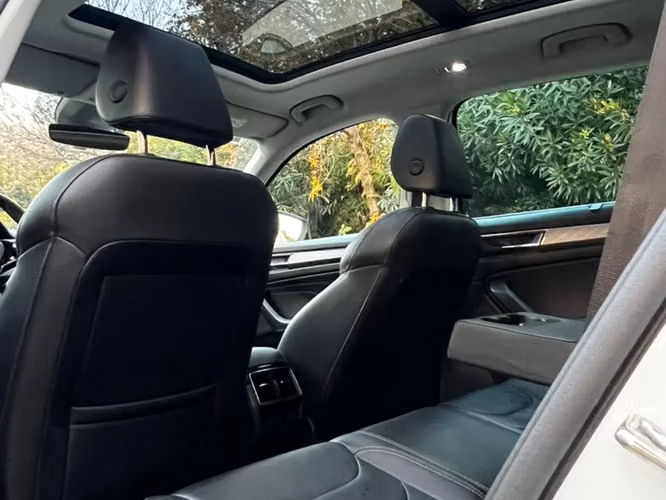 Skoda New Kodiaq 4x4 2.0L Style TSI 4X4 año 2024