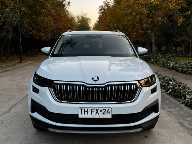 Skoda New Kodiaq 4x4 2.0L Style TSI 4X4 año 2024