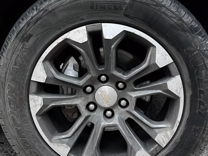 Chevrolet Silverado High Country 3.0L Turbo Diésel año 2023