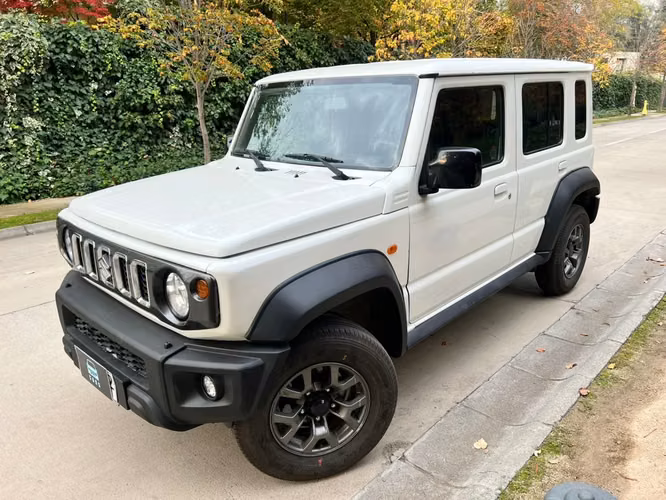 Suzuki Jimny GLX 1.5L AT 5P año 2025 (pérdida asimilada)