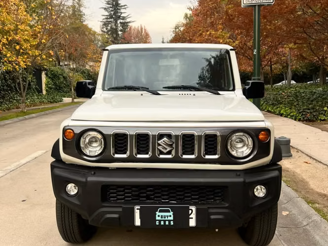 Suzuki Jimny GLX 1.5L AT 5P año 2025 (pérdida asimilada)