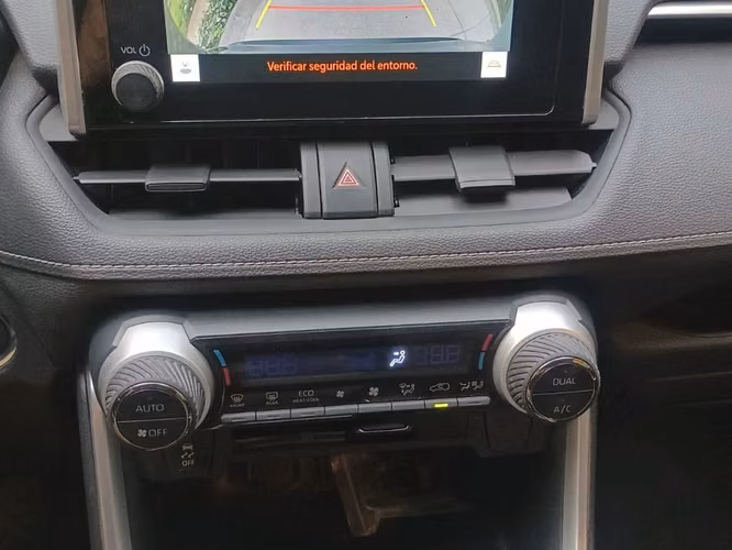 TOYOTA Rav4 2.4 2025 - Imagen 13