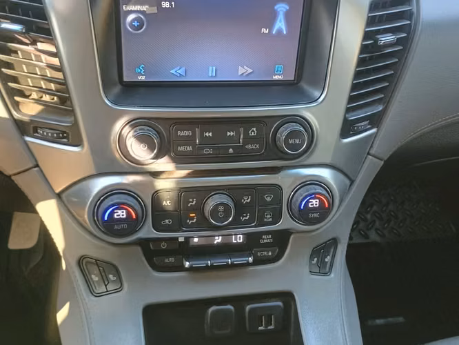 CHEVROLET TAHOE 4WD 5.3 2015