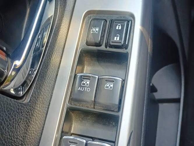 SUBARU Xv DYNAMIQ AWD CVT 2.0 I 2017