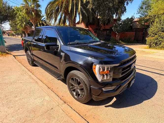 FORD F-150 5.0 Double Cab Lariat Sport 4WD 2022