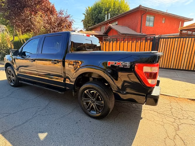 FORD F-150 5.0 Double Cab Lariat Sport 4WD 2022