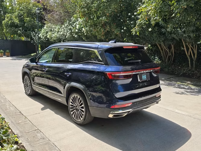 JETOUR X90 Plus 2.0 AUT 2025