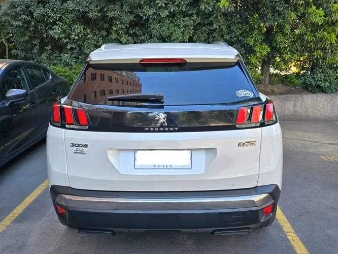 PEUGEOT 3008 MT 1.5 DIESEL