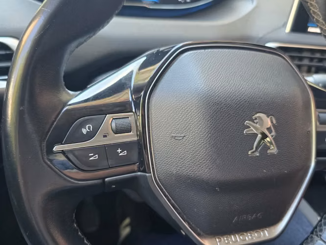 PEUGEOT 3008 MT 1.5 DIESEL