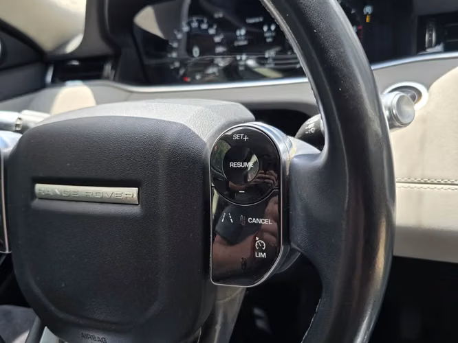2021 LAND ROVER EVOQUE SE 2.0
