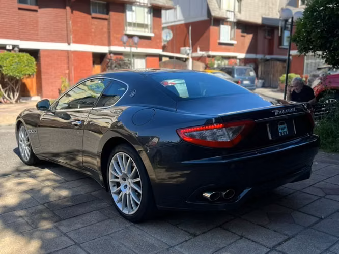 2012 MASERATI GRAN TURISMO 4.7L V8 AUT