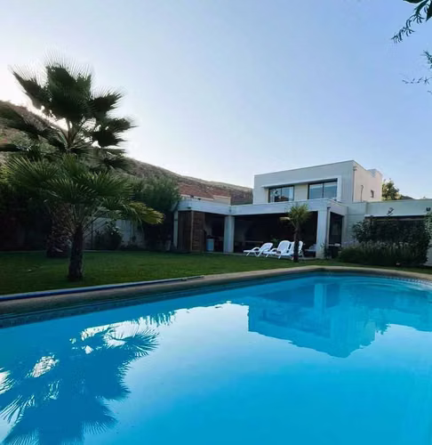 Vivienda Moderna Ideal para Familias Grandes (170426)