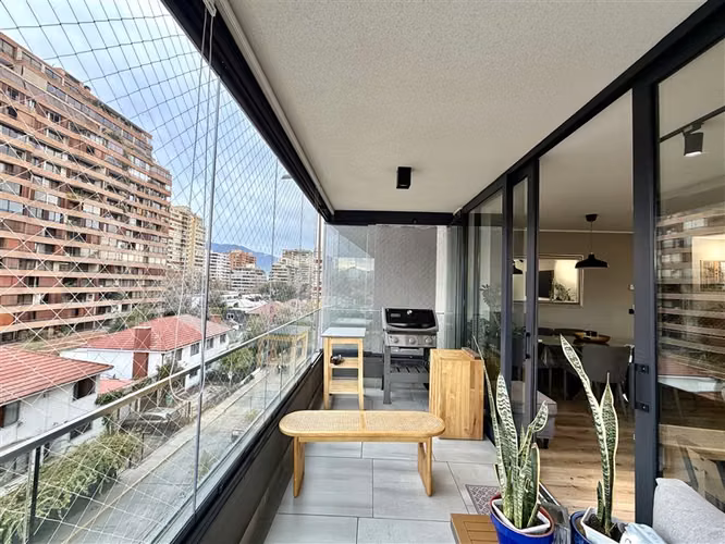 Departamento en venta de 3 dorm. en Vaticano, Las Condes.