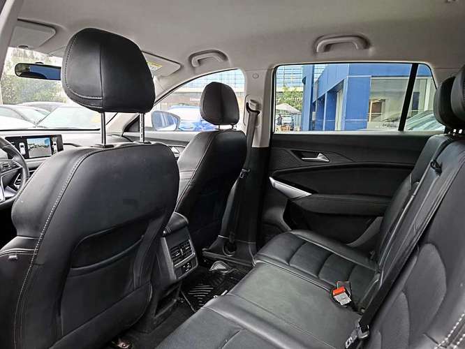 JAC JS8 2024