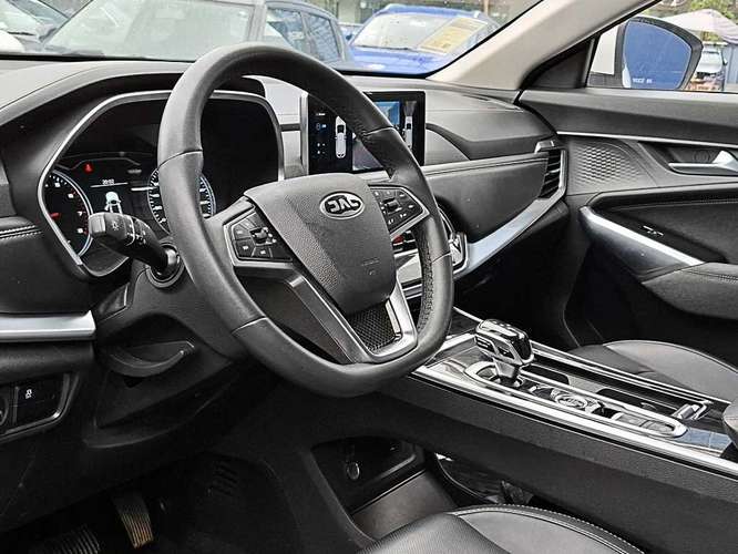JAC JS8 2024