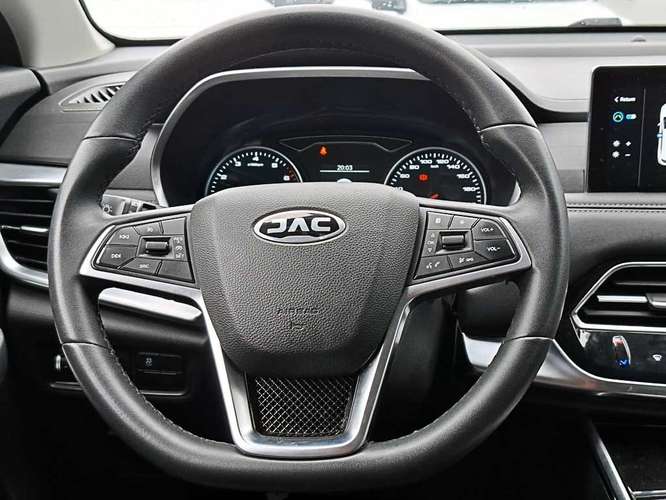 JAC JS8 2024