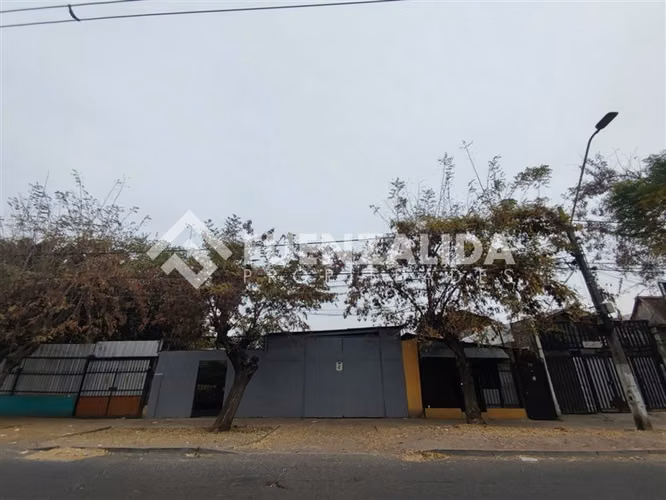 Venta sitio Recoleta 300 metros cuadrados