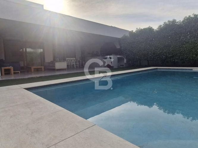 Casa mediterránea en venta en Chicureo /Colegio Highlands