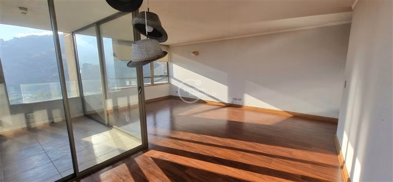 Departamento en arriendo de 3 dorm. en Tabancura, Vitacura