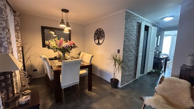 Casa en venta de 3 dorm. en San Bernardo - Imagen 2